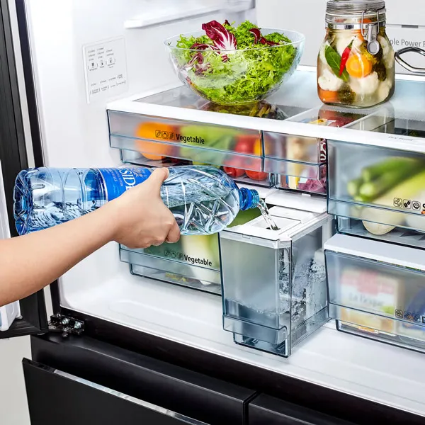 یخچال فریزر 24 فوت هیتاچی HITACHI REFRIGERATOR RW660F